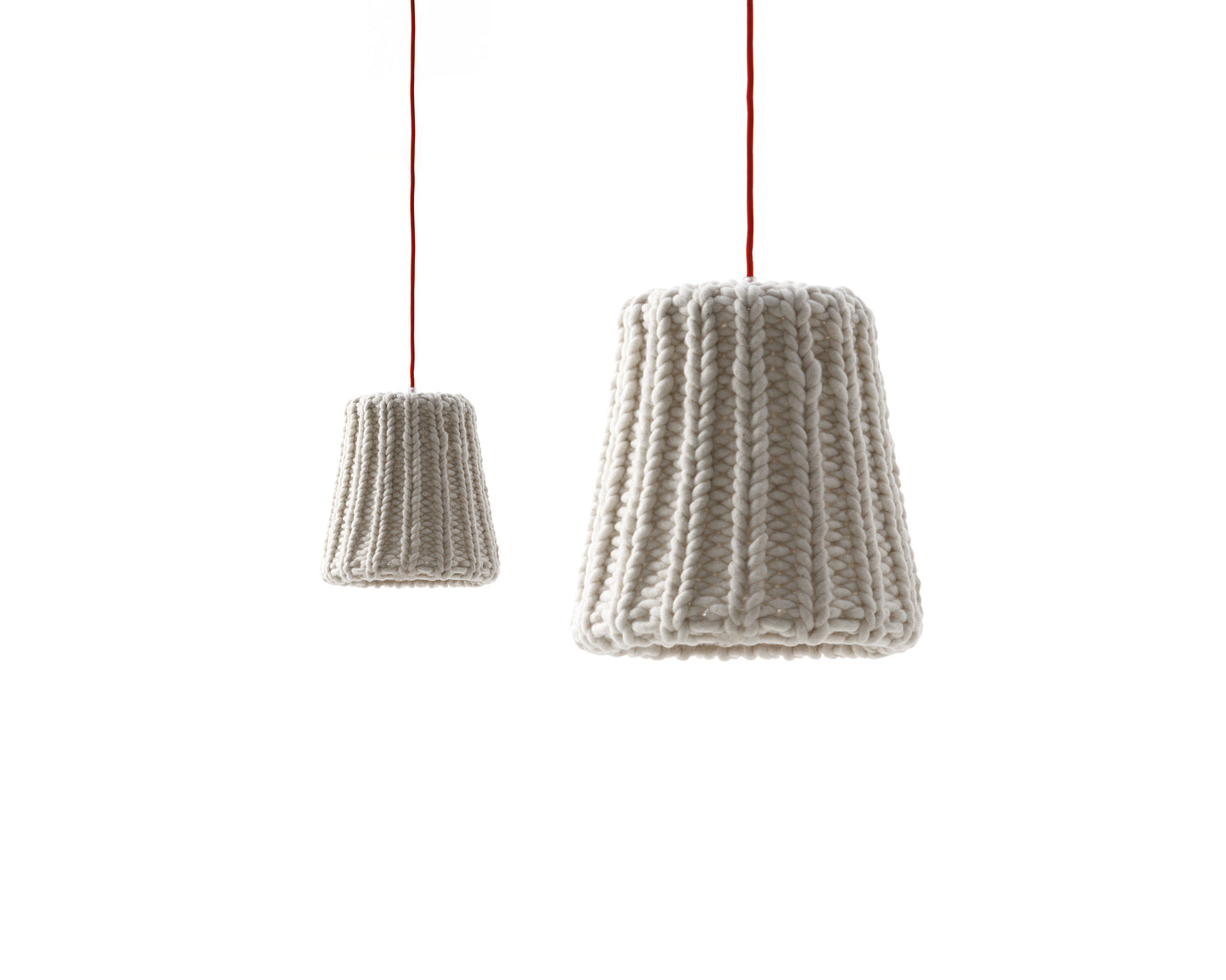 Lampa din lână Granny