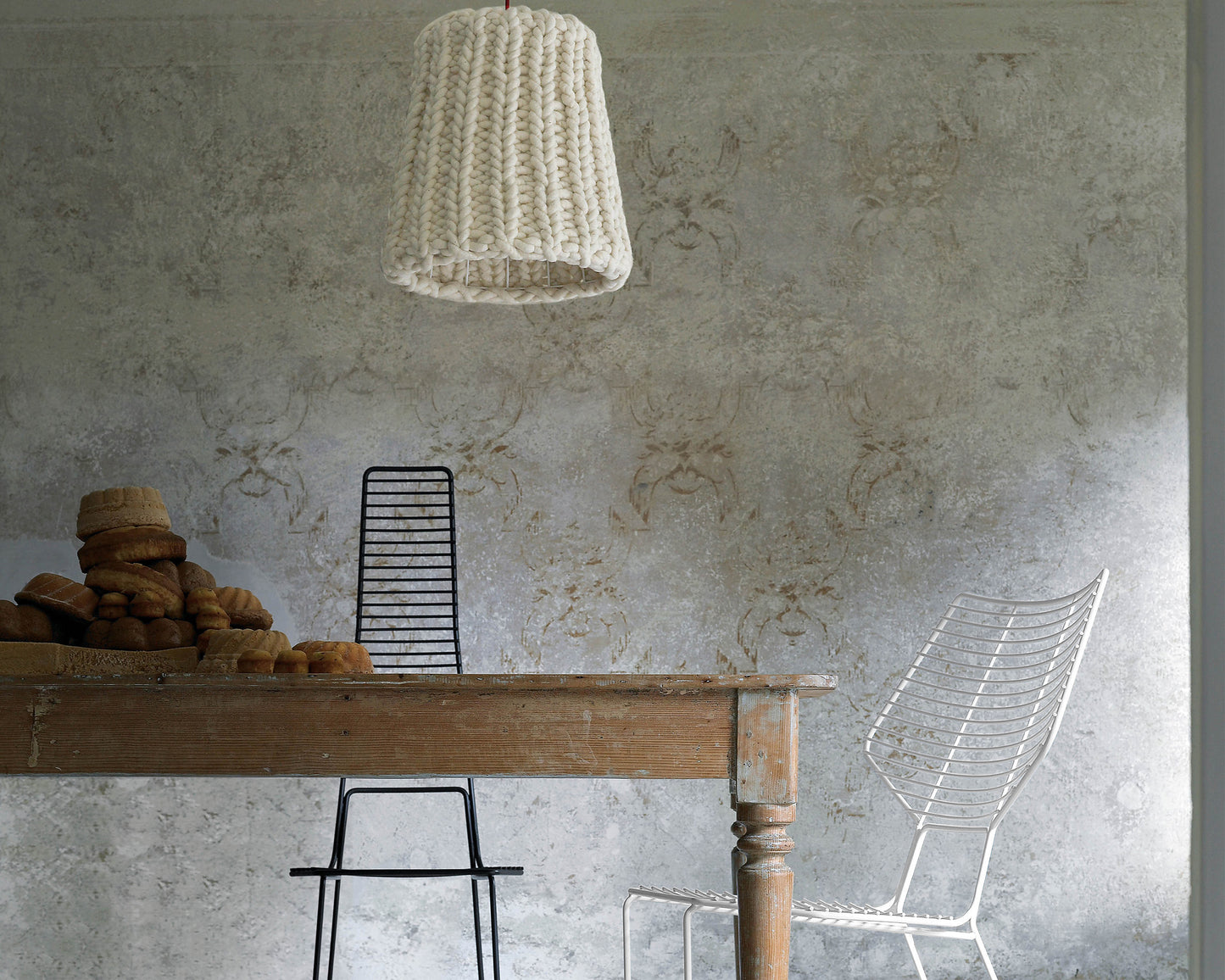 Lampa din lână Granny