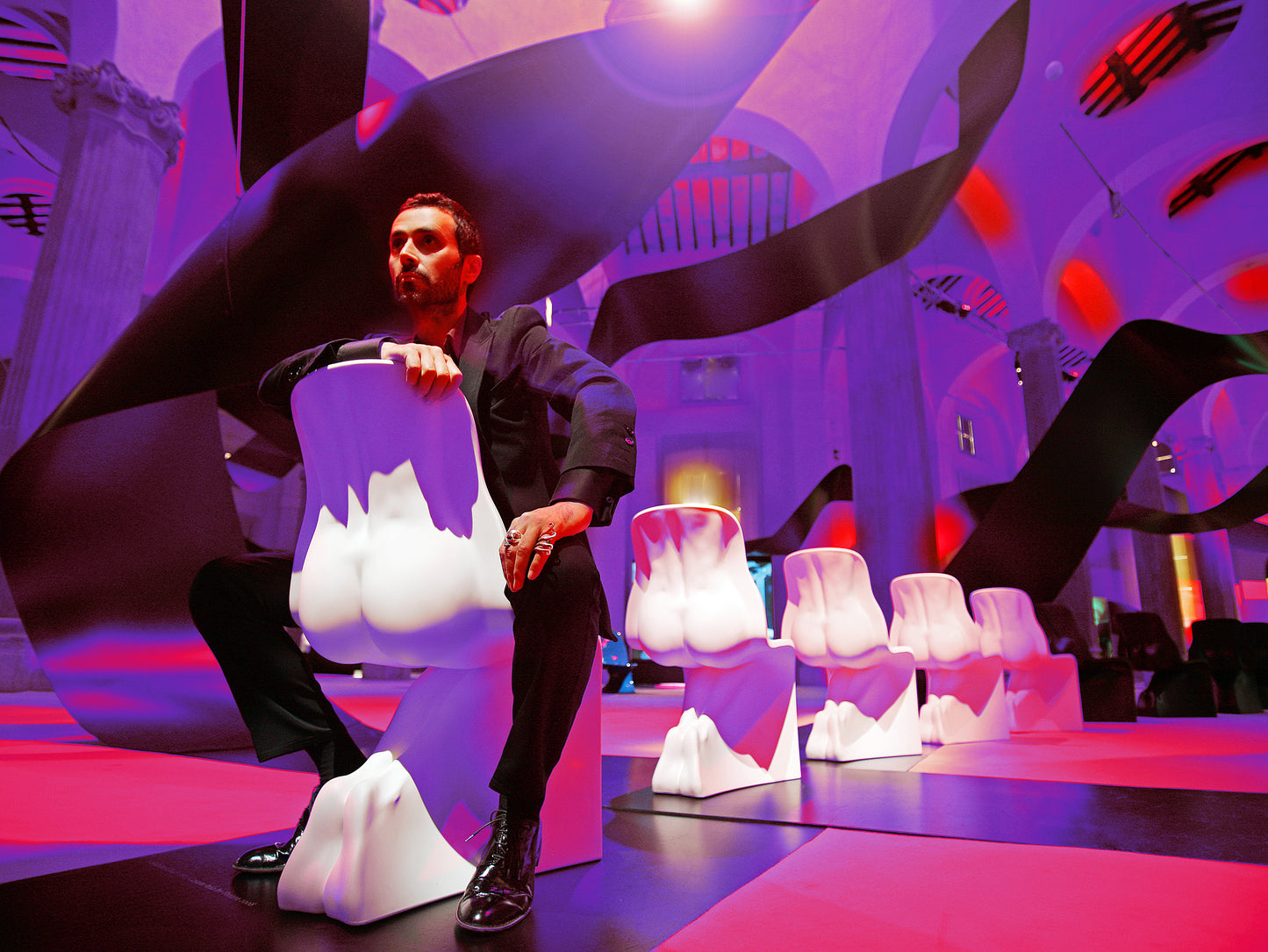 Scaun Him&Her lucios